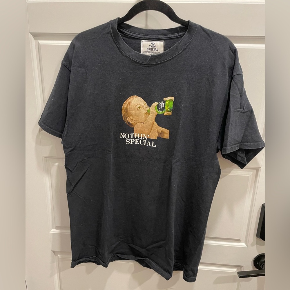 Mens Large - No ‘Thin Special T-shirt